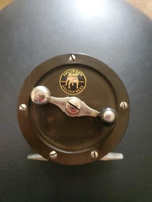 Carrete de pesca con mosca Pflueger Golden West de colección. 60 yardas.  Foto 1 de 4
