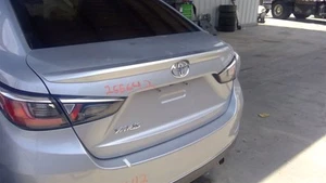 Cámara de visión trasera para maletero/portón trasero sedán 19-20 YARIS 2389482 - Imagen 1 de 12