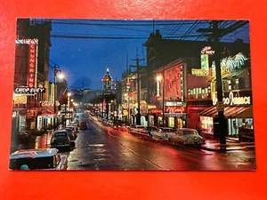 Vintage UNUSED Postcard~B.C. Canada~ VANCOUVER CHINATOWN ~ Classic Cars - Picture 1 of 2