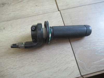 KLX 650 KAWASAKI * 1996 KLX 650R 1996 MONTAJE ACELERADOR Foto 1 de 4