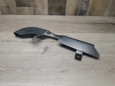 2009 - 2016 Triumph Bonneville T100 后背 Chainguard 链条护罩  — 第 1/4 张图片