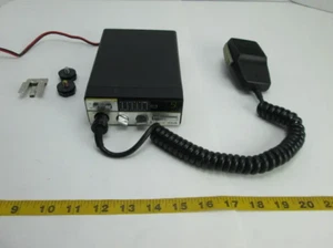 Cobra 19 Plus 40 Channel CB Radio with Mic Microphone Mobile Vehicle Unit - Picture 1 of 7