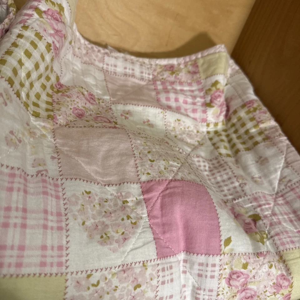 Vintage Quilted Patch Baby Girl Blanket Light Weight Pink & Greens Chic - Image 1 of 4