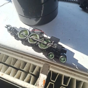 Hornby China Made R2147?Rolling Chassis Only. Vgc Ref 130 - Picture 1 of 5