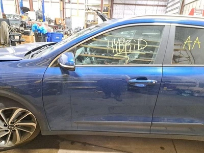 2017 Niro Left Driver Side Front Door Assembly Color: Blue C3u - Изображение 1 из 4