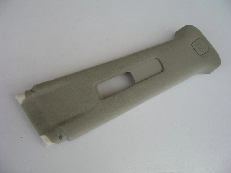 03 04 05 INFINITI FX35 FX45 RIGHT PASSENGER SIDE B PILLAR TRIM MOLDING BEIGE RH  - Imagem 1 de 1