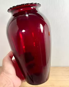 Vintage Anchor Hocking Royal Ruby Red Glass Vase Scalloped Edge 9” - Picture 1 of 12