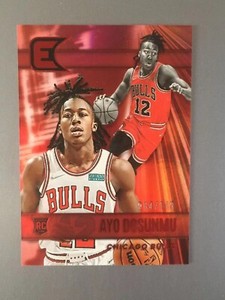 Ayo Dosunmu 2021-22 Panini Chronicles Essentials Red /149 RC #318