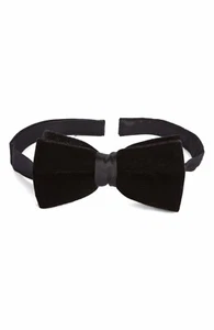 NORDSTROM FAMILY MOMENTS BOYS VELVET PRE-TIED BOW TIE BLACK OS ADJUSTABLE NWOT - Picture 1 of 12
