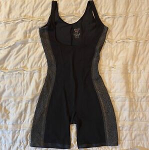 Spanx Assets Red Hot Label XL Black Luxe & Lean Open Bust Mid Thigh Body Briefer