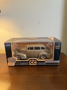 Jada 1939 Lowrider Chevy Master Deluxe, 1/24 Collectors Club 4,846 - 1 Seal Cut - Picture 1 of 8