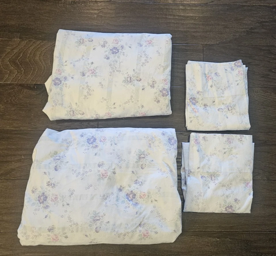 Juego de sábanas The Farmhouse Rachel Ashwell rosa púrpura floral menta rayas griegas reina Foto 1 de 4