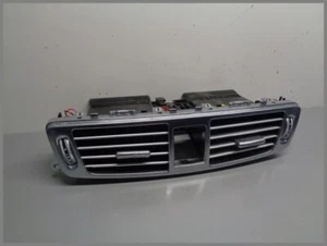 Mercedes Benz W218 CLS-Klasse Luftdüse Lüftungsgitter MITTE 2188300054 Original - Picture 1 of 3