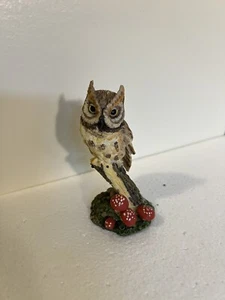 Estatuilla de resina de colección The Franklin Mint Oriental Scops Owl - Imagen 1 de 6
