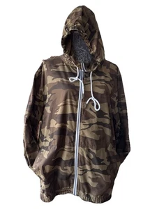 Chaqueta cortavientos de mezclilla y flores diseño Ricky Singh camuflada para mujer talla M - Imagen 1 de 11