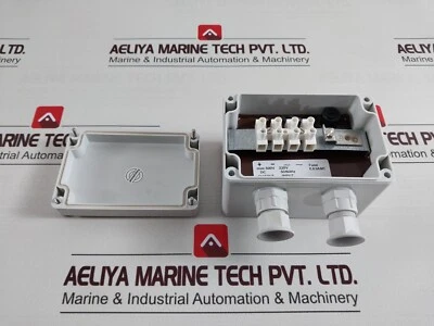 Aqua Signal 8332901300 Voltage Converter 220v~ 50/60hz - Image 1 of 4