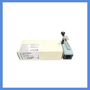 1P SIEMENS Brand New In Box Travel switch contact 3SE5 232-0HK50 3SE5232-0HK50 - Picture 1 of 4