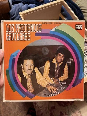 LOS TREMENDOS GAVILANES - SALOMON PRADO Y JUAN TORRES LP / NUEVO Y SELLADO DLV - Image 1 of 2