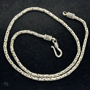 Collana bizantina quadrata catena argento sterling 925 massiccio 2,5 mm Bali 16,4 g 16" - Foto 1 di 4