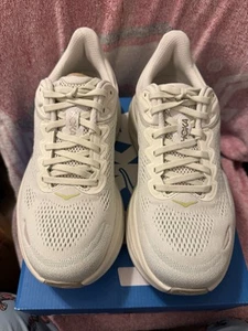 Size 9 - Hoka One One Bondi 9 D Wide White Womens - Picture 1 of 10