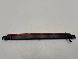 Porsche Cayenne (9PA) 2006 Third brake center stop light 7L5945097 NAB42108 - Picture 1 of 4