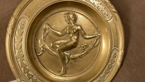 Rare Vintage Brass Art Nouveau / Deco Nude Women Ashtray Dish Smoking- 5" Dia - Picture 1 of 7