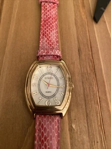 Ladies Gossip Classic Gold Tone Case White Dial Pink Leather Strap Watch - Picture 1 of 8