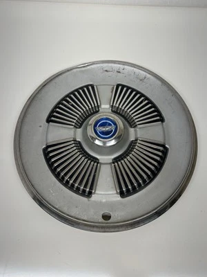 Ford Galaxy Ltd 1965 tapacubos cubierta de rueda personalizada 500 Foto 1 de 4