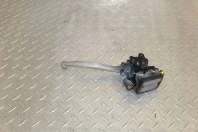 1983 HONDA V45 MAGNA VF750C FRONT BRAKE MASTER CYLINDER - Image 1 of 4