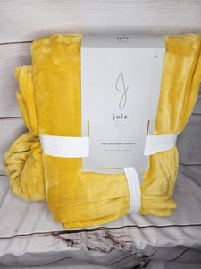 New Plush Throw Faux Fur Twin Joie Home Decorative Nordstrom 68 x 86 In yellow - Picture 1 of 5