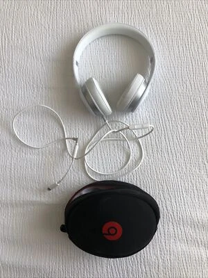 beats solo наушники с iphone адаптер белый - Изображение 1 из 4
