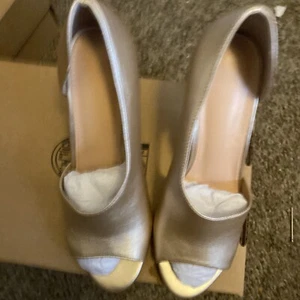 Damen-Pumps hohe Absätze Party Abendkleid Peep Toe Schuhe Größe 8,5 - Bild 1 von 5