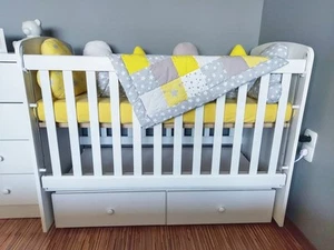 White Rocking Baby Cot Swing Feature Basket 3 Mattress level + Mattress 140x70 - Picture 1 of 2