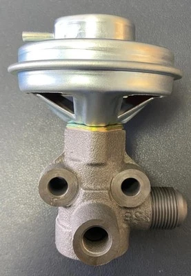 OEM NISSAN EGV447 NUEVA VÁLVULA EGV Hecha en Japón Foto 1 de 4