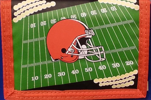 NFL Cleveland Browns Nylon Tri-Fold Wallet, NEW (Field) Cover
