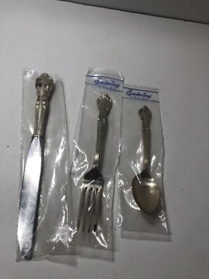 Vintage Easterling American Classic Sterling Silver Knife, Fork, Spoon UNOPENED - Image 1 of 4