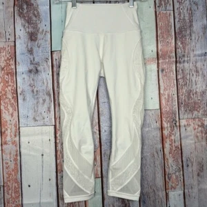 Lululemon Wunder Under Crop 21" White Leggings with Mesh Lace Size 2 - Picture 1 of 9