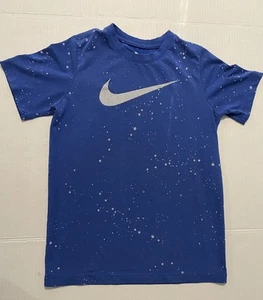 Nike Boys Dri-Fit T-Shirt Size M Blue With Gray and White Logo and White Dots - Picture 1 of 5