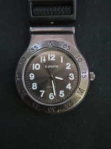 Men's Levi Strauss Hook Clip On Quartz Watch -Needs Battery- Untested- VTG - Picture 1 of 6