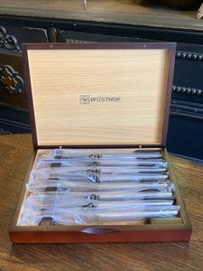 Set 8 WUSTHOF Stainless Steel Serrated Steak Knives in Presentation Box-NEW - Picture 1 of 18