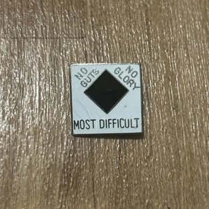 Ski Hat Pin No Guts No Glory - Picture 1 of 3