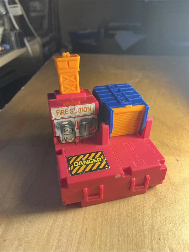 Transformers G1 1989 Micromasters HOT HOUSE BASE SOLO BUEN ESTADO MUY RARO Foto 1 de 4