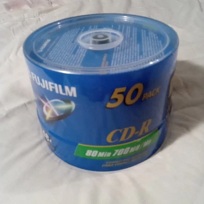 Fujifilm CD-R 50 Pack 80 min 700MB 48X Blank CD Discs CDR 50 Count Made In Japan - Image 1 of 4