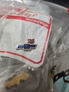 Vintage 1932 Chevrolet Logo Hat Pin - Picture 1 of 1