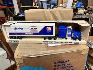 ERTL 1/25 Scale Crown Racing Petroleum Peterbilt Tractor Trailer W/ Sleeper NIB - Picture 1 of 10