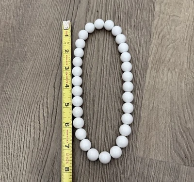 Vintage White Beaded Necklace 20” Round Beads Classic Retro Jewelry - Изображение 1 из 2