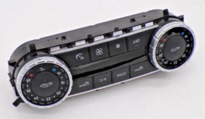 Mercedes-Benz W204 C-Class Climate Control Panel Heater A2049007515 - Picture 1 of 3