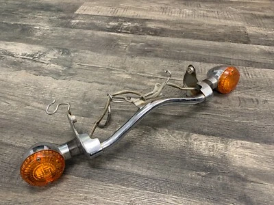 Barra de luces delanteras izquierda derecha para Kawasaki VN900 900 Vulcan Classic OEM Foto 1 de 4