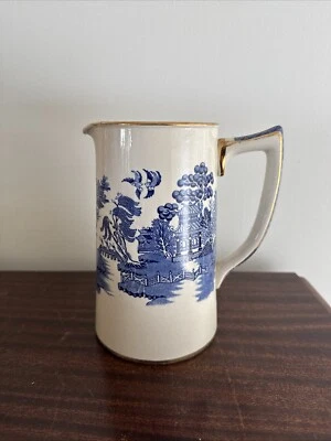 Vintage Sadler Blue Willow 7” Creamer Milk Pitcher 1405 - image 1 of 4
