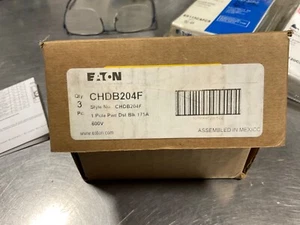 3 EATON Bussman Cooper CHDB204F Power Distribution Blocks 600V NEW - Picture 1 of 2